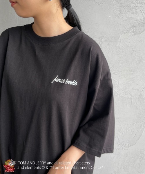 Tom＆Jerry（トムアンドジェリー）の「【WEB限定】[SEQUENZ/シークエンズ] トムとジェリー TROUBLE PUFF バックプリントTシャツ（Tシャツ/カットソー・レディース・ライトグリーン/ホワイト/ブラック・M/L/XL）」の11枚目の写真