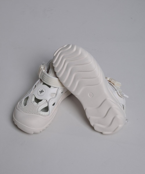 shoes365（シューズスリーシックスファイヴ）の「【shoes365】子供用通気性スニーカー（スニーカー・キッズ・オフホワイト/ブラック・16.0cm/16.5cm/17.5cm/18.0cm/18.5cm/28/29/30/26/27）」の15枚目の写真