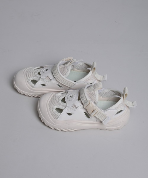 shoes365（シューズスリーシックスファイヴ）の「【shoes365】子供用通気性スニーカー（スニーカー・キッズ・オフホワイト/ブラック・16.0cm/16.5cm/17.5cm/18.0cm/18.5cm/28/29/30/26/27）」の17枚目の写真