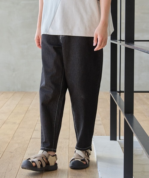 LAKOLE（ラコレ）の「イージーワイドデニムパンツ / 128624（デニムパンツ・メンズ・ブラック/サックスブルー/グレー/ネイビー・SMALL/LARGE/MEDIUM）」の2枚目の写真