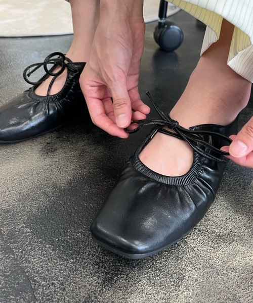 Birthday room(バースデイルーム)の「リボンバレエシューズ / ribbon ballet shoes(パンプス・レディース・シルバー/ブラック・SMALL/MEDIUM/LARGE)」の17枚目の写真