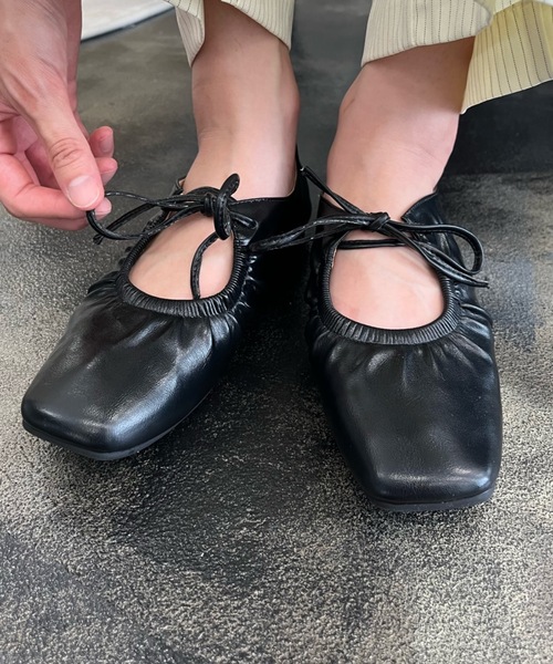 Birthday room(バースデイルーム)の「リボンバレエシューズ / ribbon ballet shoes(パンプス・レディース・シルバー/ブラック・SMALL/MEDIUM/LARGE)」の16枚目の写真