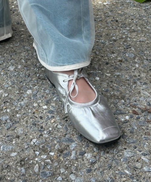 Birthday room(バースデイルーム)の「リボンバレエシューズ / ribbon ballet shoes(パンプス・レディース・シルバー/ブラック・SMALL/MEDIUM/LARGE)」の13枚目の写真