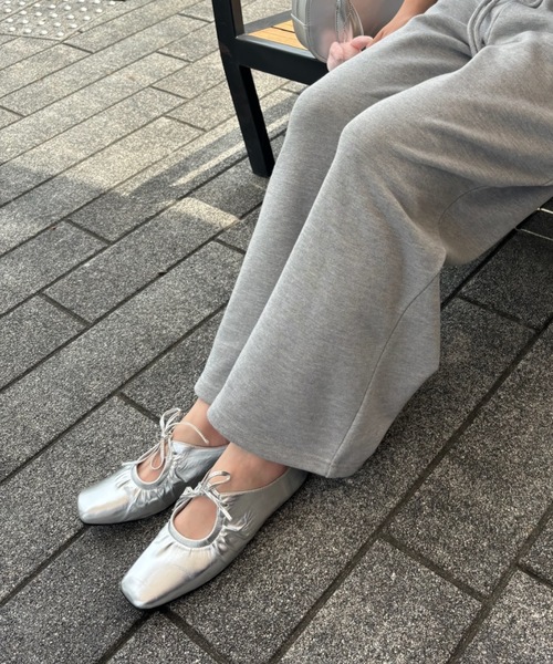 Birthday room(バースデイルーム)の「リボンバレエシューズ / ribbon ballet shoes(パンプス・レディース・シルバー/ブラック・SMALL/MEDIUM/LARGE)」の10枚目の写真