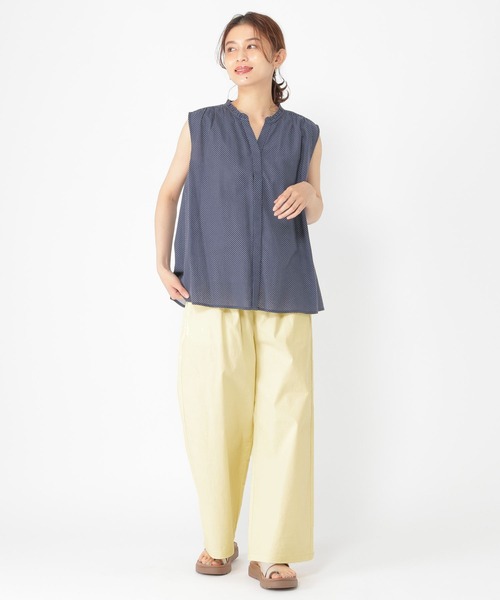 studio CLIP（スタディオクリップ）の「【接触冷感/ストレッチ】コットンリネンひんやりタックワイドパンツ[プチ・プラスサイズあり]（その他パンツ・レディース・ネイビー/モカ/イエロー・LARGE/MEDIUM/ﾌﾘｰ(L)/PF）」の13枚目の写真