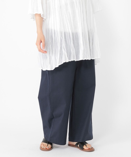 studio CLIP（スタディオクリップ）の「【接触冷感/ストレッチ】コットンリネンひんやりタックワイドパンツ[プチ・プラスサイズあり]（その他パンツ・レディース・ネイビー/モカ/イエロー・LARGE/MEDIUM/ﾌﾘｰ(L)/PF）」の9枚目の写真
