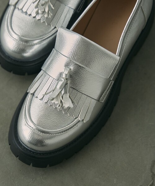 coen（コーエン）の「タッセルローファー（ローファー・レディース・シルバー/ブラック・24.5cm/23.5cm）」の12枚目の写真