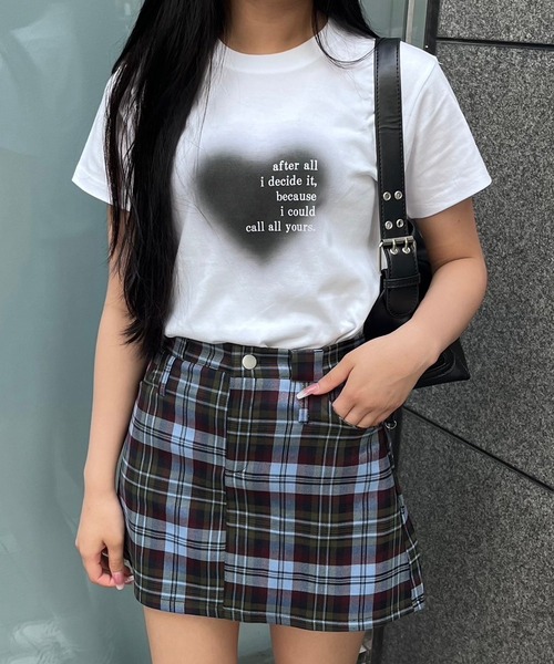 fiere(フィエール)の「ハートタイト半袖Tシャツ(Tシャツ/カットソー・レディース・ホワイト・X-SMALL)」の5枚目の写真