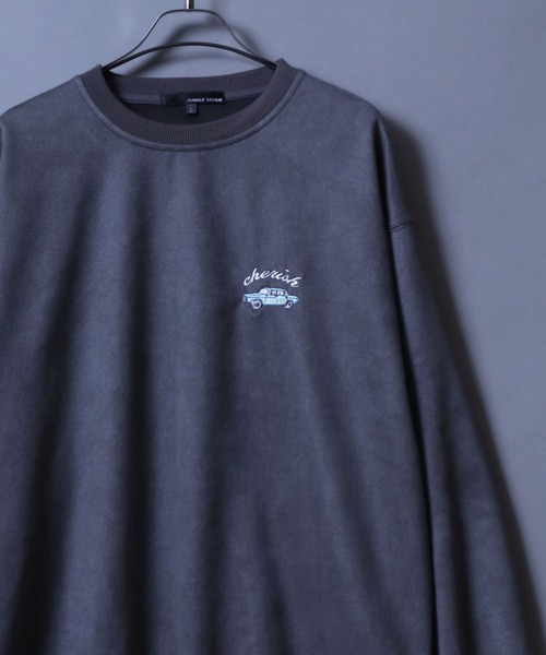 ANPAS(アンパス)の「Faux Suede Ghost Embroidery Sweatshirt/ゴースト ワンポイント刺繍 フェイクスエード トレーナー スウェット(スウェット・メンズ・ブルー/ライトグレー/チャコール/グリーン系その他/ホワイト系その他/グレー系その他/ホワイト系その他2/グレー系その他2/ブルー系その他/アイボリー・L/M)」の6枚目の写真