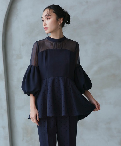 RUIRUE BOUTIQUE（ルイルエブティック）の「オケージョンドレス 結婚式 ｜ ボリュームスリーブペプラムトップス＆ テーパードパンツ セットアップ ｜ パーティードレス ワンピース ドレス フォーマル オケージョン お呼ばれ 美脚効果（パンツドレス・レディース・チャコール/ブラック系その他/ブラック/ネイビー系・S/M/L/LL）」の4枚目の写真