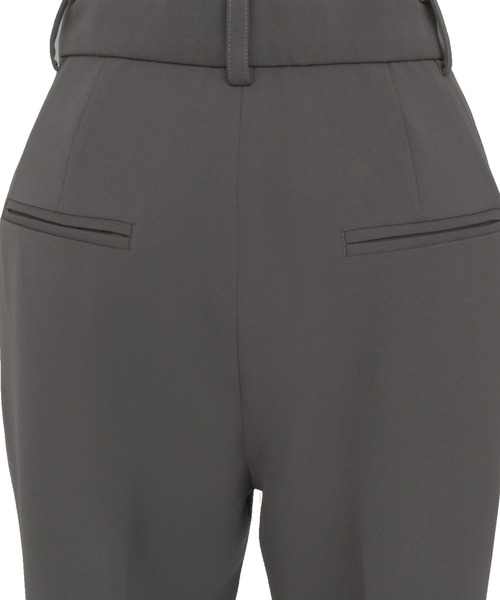 RUIRUE BOUTIQUE（ルイルエブティック）の「オケージョンドレス 結婚式 ｜ ボリュームスリーブペプラムトップス＆ テーパードパンツ セットアップ ｜ パーティードレス ワンピース ドレス フォーマル オケージョン お呼ばれ 美脚効果（パンツドレス・レディース・チャコール/ブラック系その他/ブラック/ネイビー系・S/M/L/LL）」の21枚目の写真