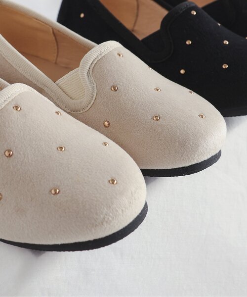 apres les cours（アプレレクール）の「リベットオペラシューズ（パンプス・キッズ・ベージュ/ブラック・19/18/17/16/15 ）」の6枚目の写真