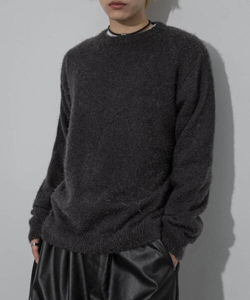 SENSE OF PLACE by URBAN RESEARCH（センスオブプレイスバイアーバンリサーチ）の「『洗濯可』ソフトシャギークルーネックニット（ニット/セーター・メンズ・グリーン系その他/ブラウン/チャコールグレー・MEDIUM/LARGE）」の2枚目の写真