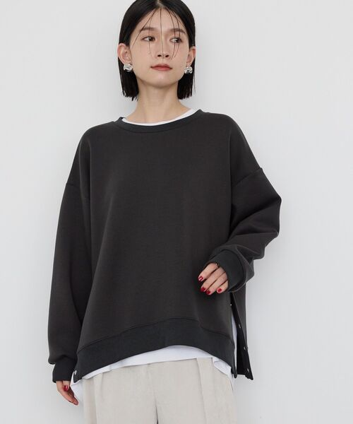 AMERICAN HOLIC（アメリカンホリック）の「サイドドットボタンポンチプルオーバー（スウェット・レディース・チャコールグレー/ターコイズブルー/グレー系その他/アイボリー・M/L）」の9枚目の写真