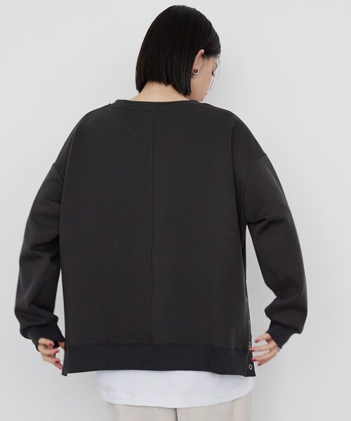 AMERICAN HOLIC（アメリカンホリック）の「サイドドットボタンポンチプルオーバー（スウェット・レディース・チャコールグレー/ターコイズブルー/グレー系その他/アイボリー・M/L）」の22枚目の写真