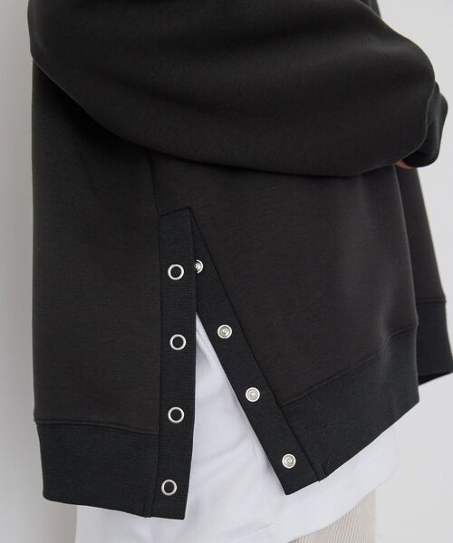 AMERICAN HOLIC（アメリカンホリック）の「サイドドットボタンポンチプルオーバー（スウェット・レディース・チャコールグレー/ターコイズブルー/グレー系その他/アイボリー・M/L）」の19枚目の写真