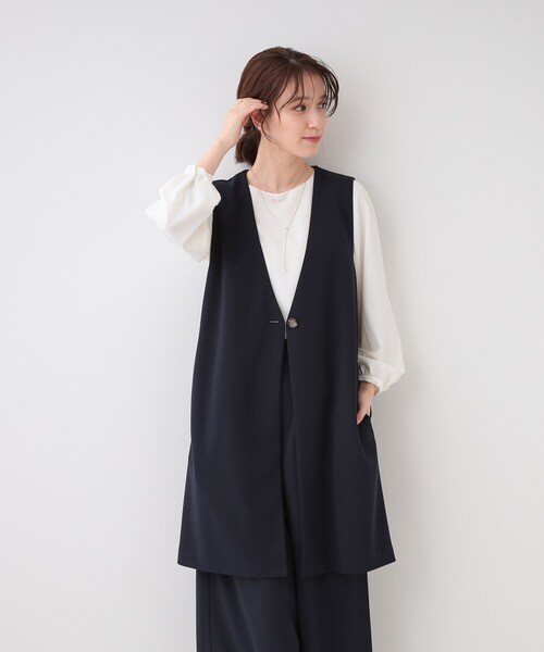 SHOO・LA・RUE（シューラルー）の「【洗える/S-3L/セットアップ可】セレモニーや通勤にも カットジョーゼット ジレ（ベスト・レディース・ブラック/ネイビー/ナチュラル・04/03/02/01/05）」の4枚目の写真