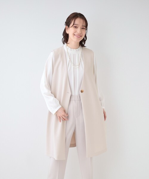 SHOO・LA・RUE（シューラルー）の「【洗える/S-3L/セットアップ可】セレモニーや通勤にも カットジョーゼット ジレ（ベスト・レディース・ブラック/ネイビー/ナチュラル・04/03/02/01/05）」の9枚目の写真