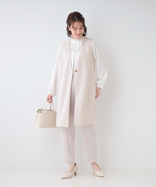 SHOO・LA・RUE（シューラルー）の「【洗える/S-3L/セットアップ可】セレモニーや通勤にも カットジョーゼット ジレ（ベスト・レディース・ブラック/ネイビー/ナチュラル・04/03/02/01/05）」の11枚目の写真