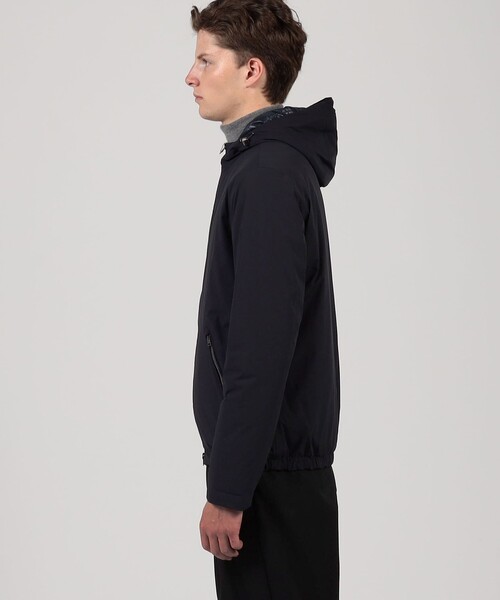 【HERNO】ブルゾン HERNO ナイロンストレッチ フーデット ブルゾン（ブルゾン