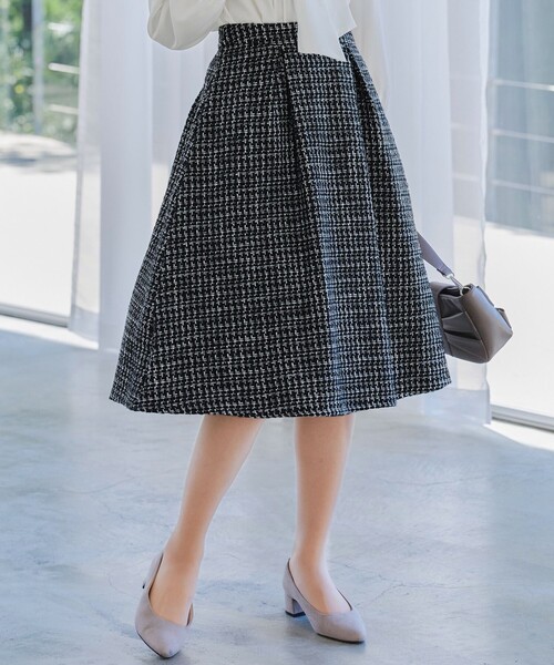 ツイードタックフレアスカート（スカート）｜Tiaclasse（ティアクラッセ）