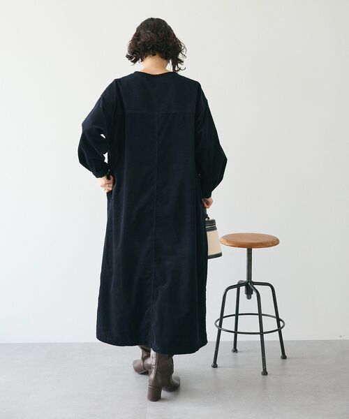 CRAFT STANDARD BOUTIQUE（クラフトスタンダードブティック）の「コーデュロイシャツワンピース（シャツワンピース・レディース・ブラック/アイボリー/キャメル・FREE）」の15枚目の写真