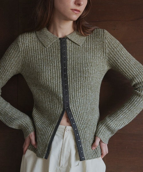 ホックデザインポロニット（ニット/セーター）｜LIAN（リアン）