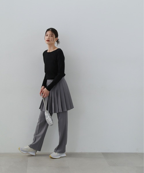 N.(N. Natural Beauty Basic)(エヌエヌナチュラルビューティーベーシック)の「◆テレコボートネックカットソー(Tシャツ/カットソー・レディース・ブラック/オフホワイト/ベージュ・MEDIUM)」の13枚目の写真