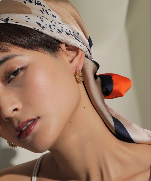 voov(ブーブ)の「メタルビーズ つぶつぶ フープピアス キャッチレス(ピアス(両耳用)・レディース・ゴールド/シルバー・フリー)」の13枚目の写真