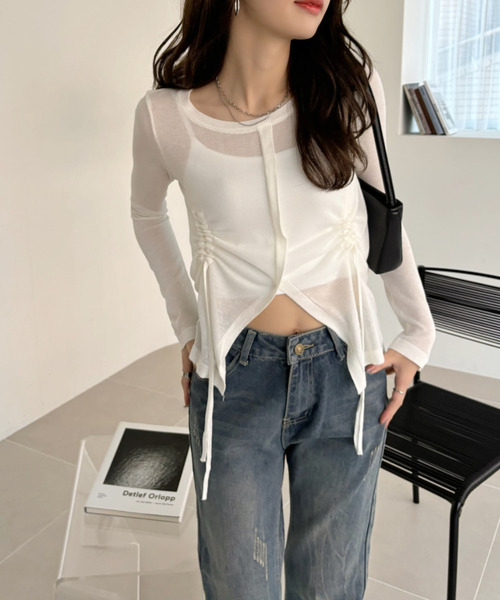 Ada.（エイダ）の「【春のレイヤードに最適】フロントスリット ドロストデザイン 長袖シアートップス（Tシャツ/カットソー・レディース・ホワイト/ブラック/ベージュ/ピンク/グレー/ライトブルー・M/L）」の17枚目の写真