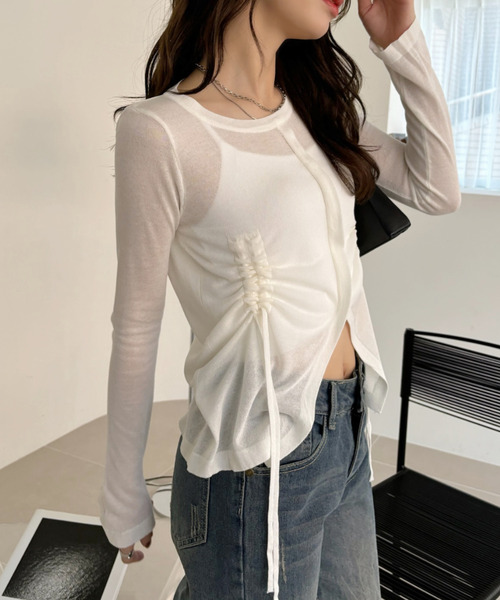 Ada.（エイダ）の「【春のレイヤードに最適】フロントスリット ドロストデザイン 長袖シアートップス（Tシャツ/カットソー・レディース・ホワイト/ブラック/ベージュ/ピンク/グレー/ライトブルー・M/L）」の19枚目の写真