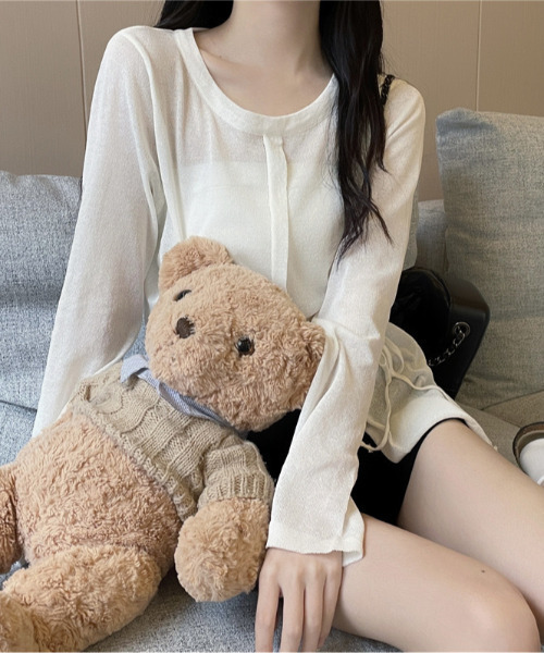 Ada.（エイダ）の「【春のレイヤードに最適】フロントスリット ドロストデザイン 長袖シアートップス（Tシャツ/カットソー・レディース・ホワイト/ブラック/ベージュ/ピンク/グレー/ライトブルー・M/L）」の7枚目の写真