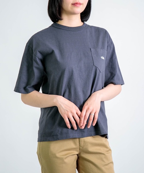 THE NORTH FACE PURPLE LABEL（ザ ノースフェイス パープルレーベル）の「[ THE NORTH FACE PURPLE LABEL ] 7oz Pocket Tee（Tシャツ/カットソー・レディース・ホワイト/サックスブルー/ライトブラウン/チャコールグレー・S）」の7枚目の写真