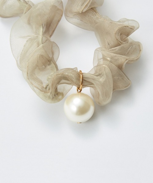 Phoebe（フィービィー）の「パールシュシュヘアブレス（シュシュ・レディース・イエロー/グレー/ブラック・FREE）」の11枚目の写真