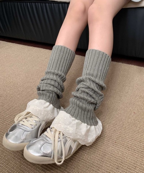 Vipoa（ヴィポア）の「RIBBON FRILL KNIT LEG WARMER（レッグウォーマー・レディース・ホワイト/ブラック/グレー・FREE）」の19枚目の写真