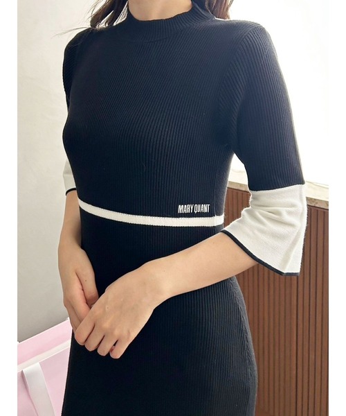 MERCURYDUO(マーキュリーデュオ)の「【MARY QUANTコラボ】バックシャンデイジーストラップマーメイドニットワンピース(ワンピース・レディース・ブルー/ブラック/アイボリー・MEDIUM/SMALL)」の3枚目の写真