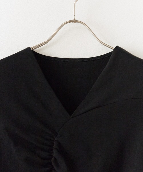 AO2(アオズ)の「▲Cuff Lace Front Gather Tops / 袖口レースフロントギャザートップス(Tシャツ/カットソー・レディース・グレー/ブラック/ホワイト・FREE)」の4枚目の写真