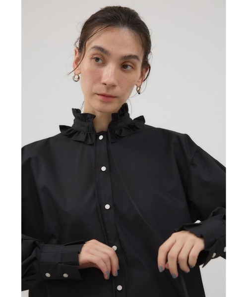 crie conforto（クリーコンフォルト）の「フリルスタンドカラーブラウス　秋服（シャツ/ブラウス・レディース・オフホワイト/ブラック/ライトブルー・FREE）」の7枚目の写真