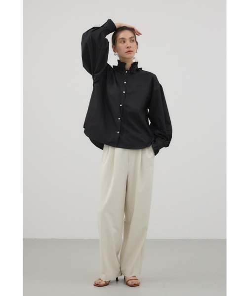 crie conforto（クリーコンフォルト）の「フリルスタンドカラーブラウス　秋服（シャツ/ブラウス・レディース・オフホワイト/ブラック/ライトブルー・FREE）」の9枚目の写真