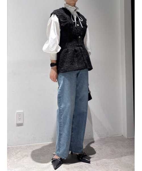 crie conforto（クリーコンフォルト）の「フリルスタンドカラーブラウス　秋服（シャツ/ブラウス・レディース・オフホワイト/ブラック/ライトブルー・FREE）」の4枚目の写真