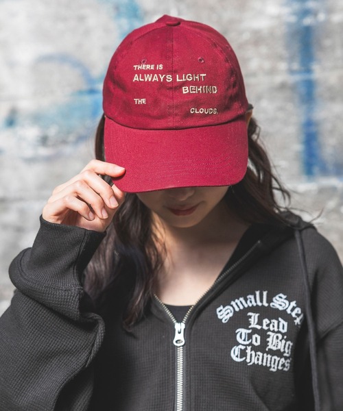 PAGEBOY(ページボーイ)の「《UNISEX》カラーロゴキャップ(キャップ・レディース・レッド/サックスブルー/ブラック・FREE)」の1枚目の写真