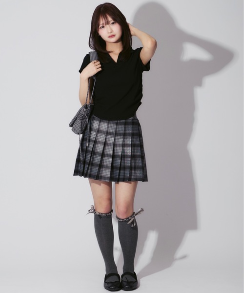 JilLA(ジルア)の「Check Pleated Mini Skirt / チェック柄プリーツミニスカート(スカート・レディース・ブラック/レッド/チェック・FREE)」の15枚目の写真
