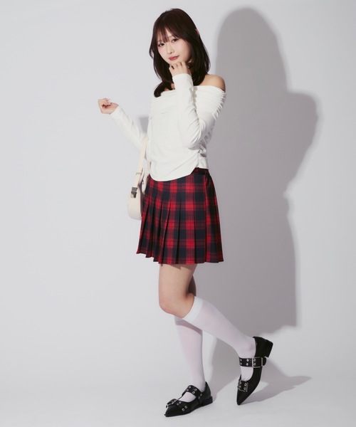 JilLA(ジルア)の「Check Pleated Mini Skirt / チェック柄プリーツミニスカート(スカート・レディース・ブラック/レッド/チェック・FREE)」の4枚目の写真