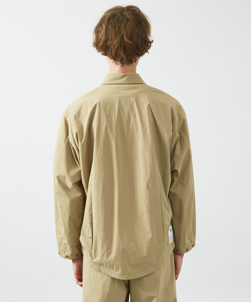 ABAHOUSE(アバハウス)の「【セットアップ対応】TUCK&DARTS シャツブルゾン / ドルマンスリーブ(シャツ/ブラウス・メンズ・ブラック/ベージュ・48/46)」の6枚目の写真