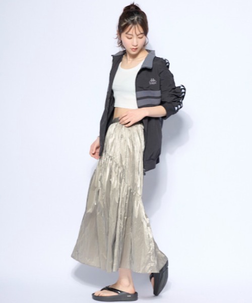 Kappa（カッパ）の「ナイロントラックジャケット (ユニセックス)（ナイロンジャケット・メンズ・ブラック/グリーン・MEDIUM/LARGE/X-LARGE）」の5枚目の写真