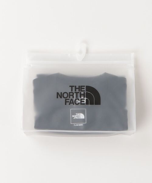 THE NORTH FACE(ザノースフェイス)の「【THE NORTH FACE】S/S FD Pack Tee ショートスリーブフラッシュドライパックティー(Tシャツ/カットソー・メンズ・ブラック/ホワイト・MEDIUM/LARGE/X-LARGE)」の5枚目の写真