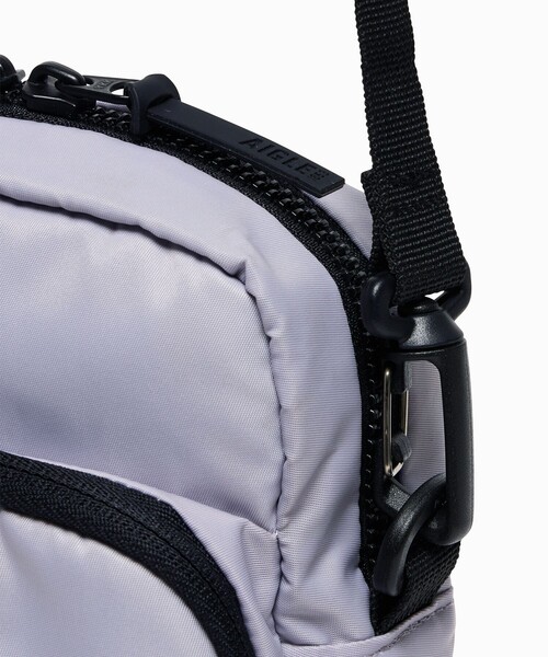 AIGLE(エーグル)の「撥水 ネイバーフッド ショルダーポーチ / ショルダーバッグ(ショルダーバッグ・レディース・ダークグリーン/ライトパープル/ブラック・FREE)」の20枚目の写真