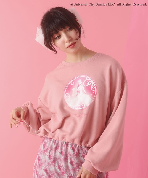 ★英国発*WEEKDAY*新作*FADED SPRAY スウェット/GR★ セール】□WICKED グラフィックショートスウェット（スウェット