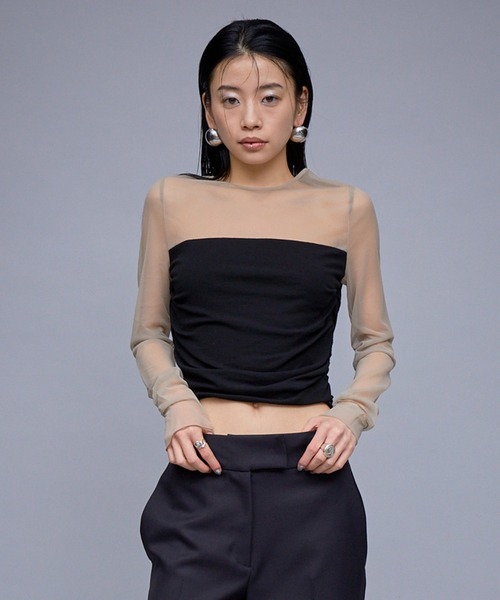 THINGS THAT MATTER（シングス ザット マター）の「THINGS THAT MATTER SHEER & DRAPE RIB TOPS（その他トップス・レディース・ベージュ/ブラック・FREE）」の2枚目の写真