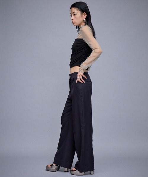 THINGS THAT MATTER（シングス ザット マター）の「THINGS THAT MATTER SHEER & DRAPE RIB TOPS（その他トップス・レディース・ベージュ/ブラック・FREE）」の5枚目の写真